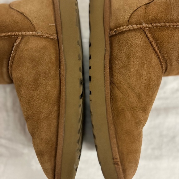 UGG UGGS Women's Boots 9 Classic Knee High Tall Winter Flats Brown Sheepskin. - Picture 6 of 12